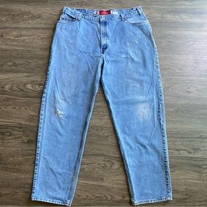 Levi’s silver tabs